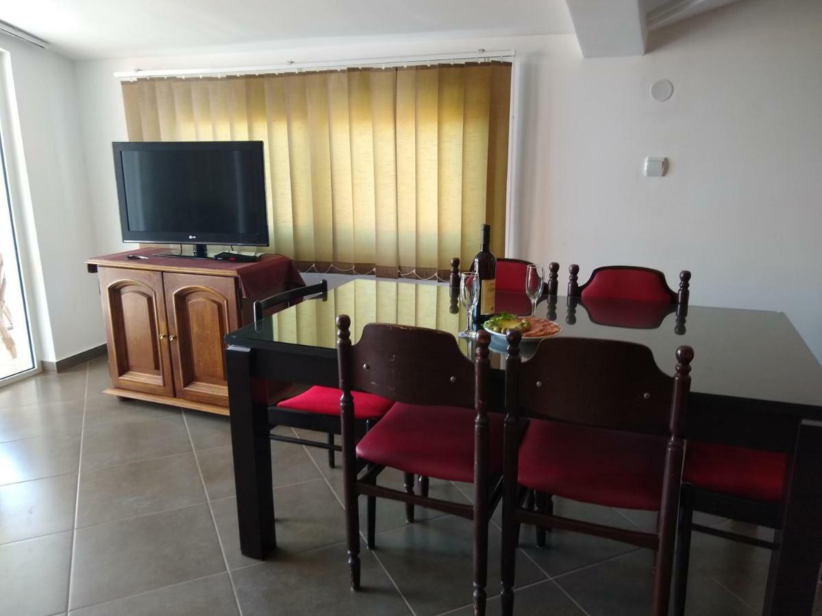 Apartmani Neda Bane Петровац Экстерьер фото